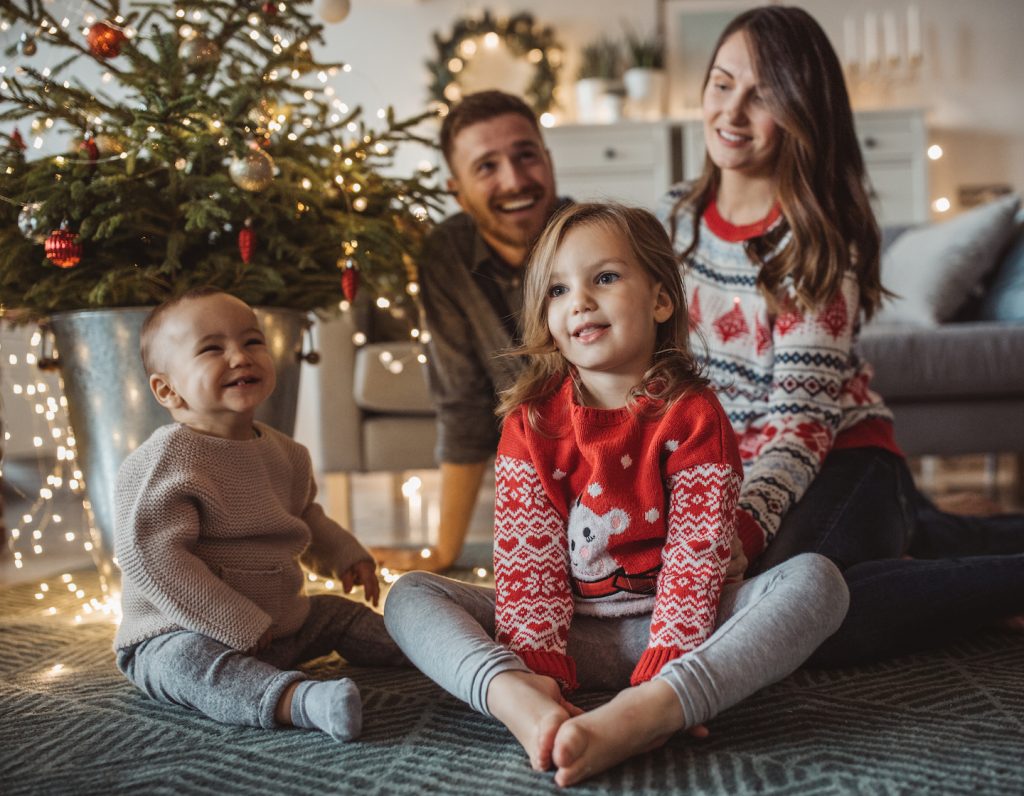 style-festive-family-fashion-feature-1024×796 Tippek a tökéletes karácsonyi fotóhoz - NEXTFOTO