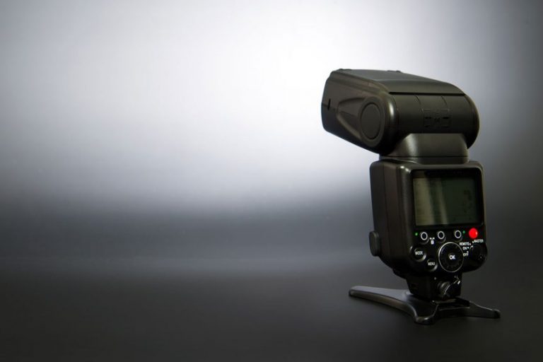 vaku Extra fény a fényképeidhez – vaku vásárlási segédlet - NEXTFOTO