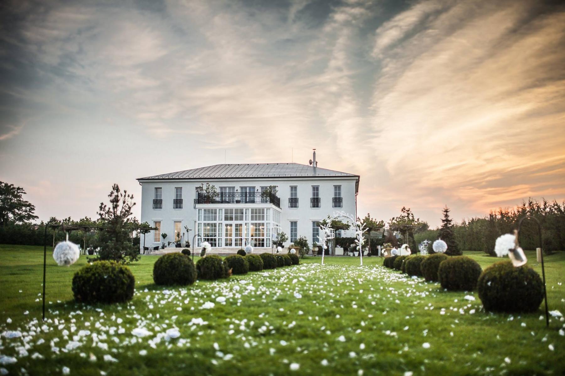 Le Ti Kúria - Magyarország legromantikusabb fotós helyszínei - NextFoto